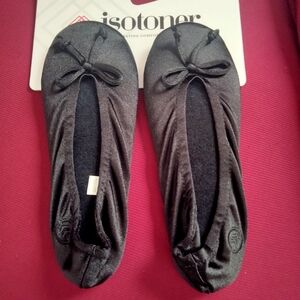 Isotoner Women's Black Slippers with Bow